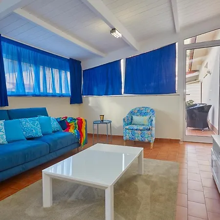 Blue&white Suits * Castellammare del Golfo